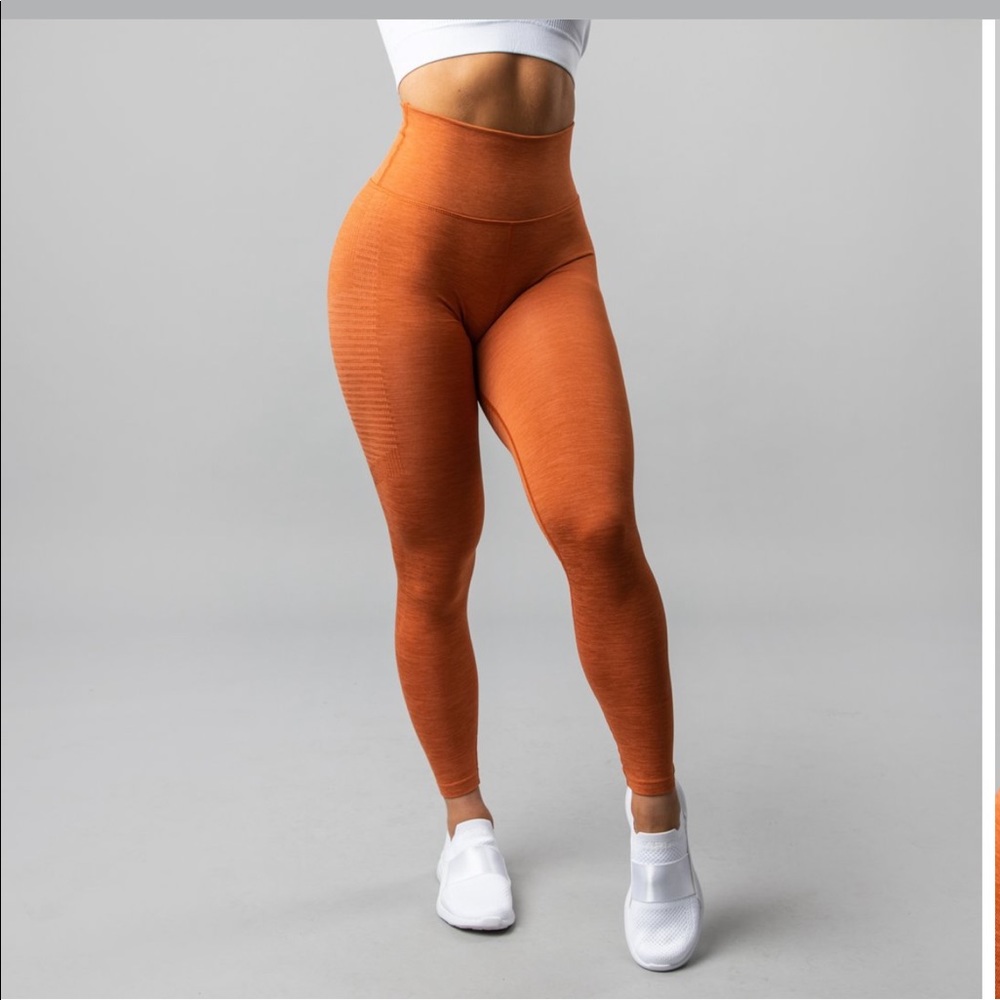 ❌ SOLD❌ Alphalete Halo Leggings